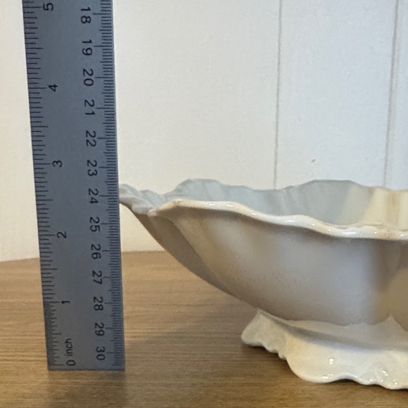 Antique Thomas Bavaria Ceramic Serving Bowl, scalloped edges. - Picture 7 of 7